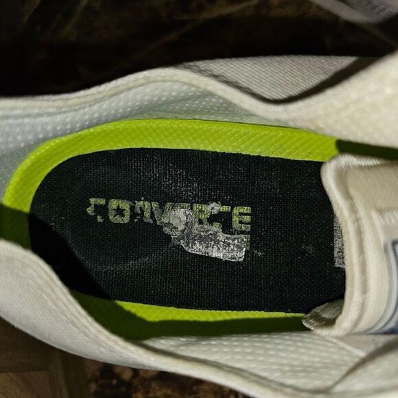 Converse Men's All Star low fashion shoe size 11.      069 - Picture 4 of 10